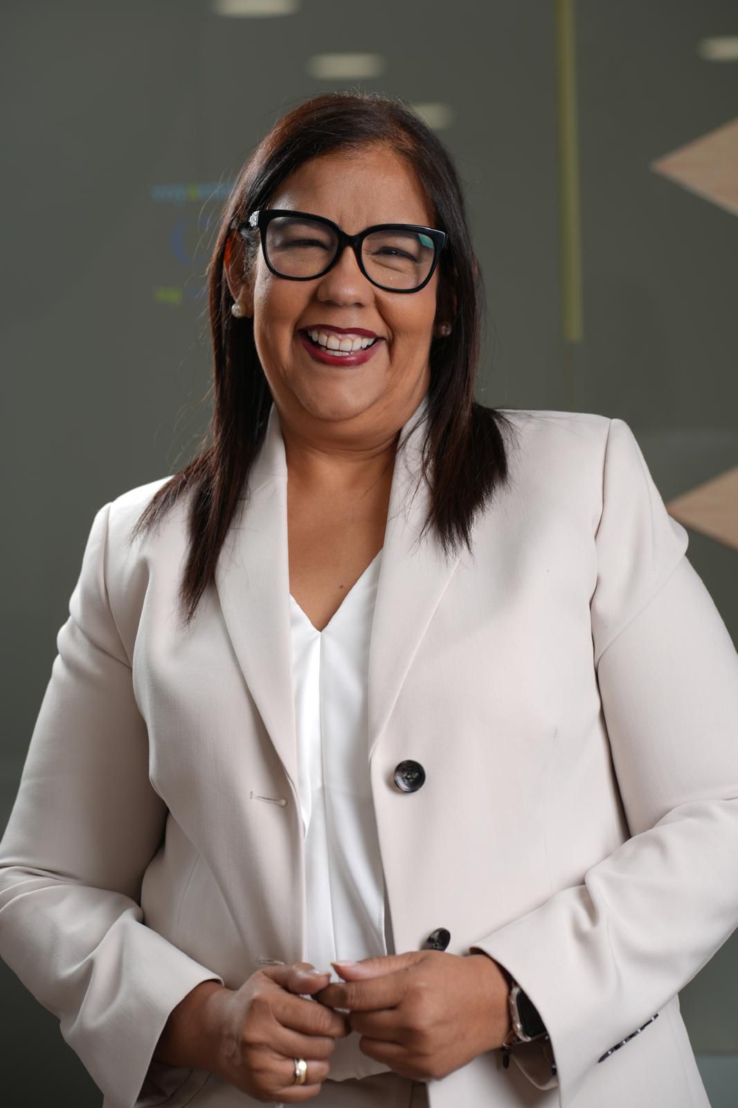 Ing. María Eugenia Díaz — CEO de Voy a Emigrar