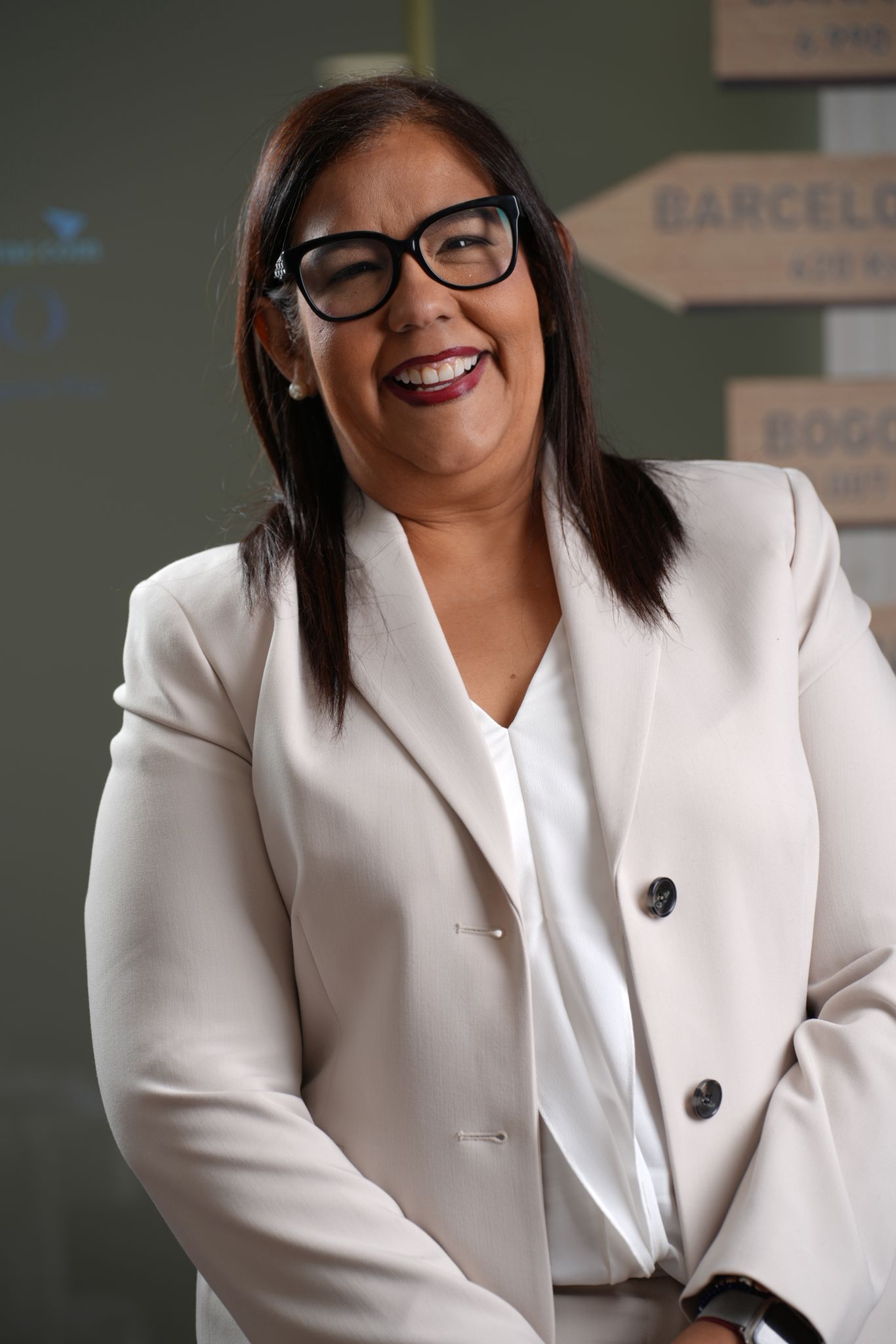Ing. María Eugenia Díaz — CEO de Voy a Emigrar